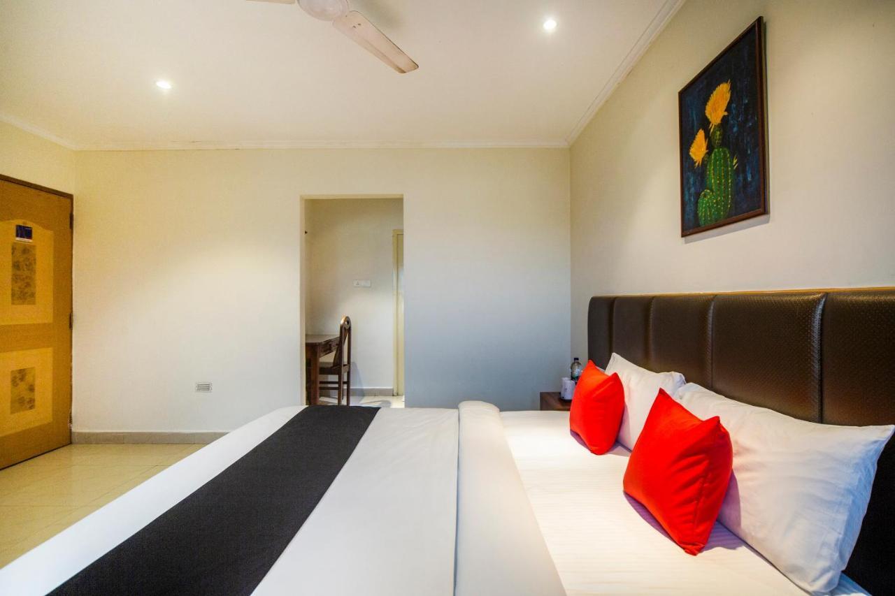 Capital O 66763 Blossoms Serviced Apartments Chennai Exterior foto