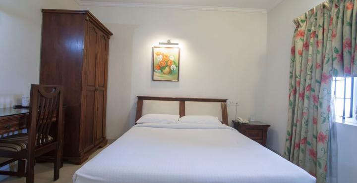 Capital O 66763 Blossoms Serviced Apartments Chennai Exterior foto