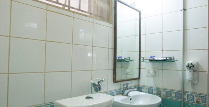 Capital O 66763 Blossoms Serviced Apartments Chennai Exterior foto