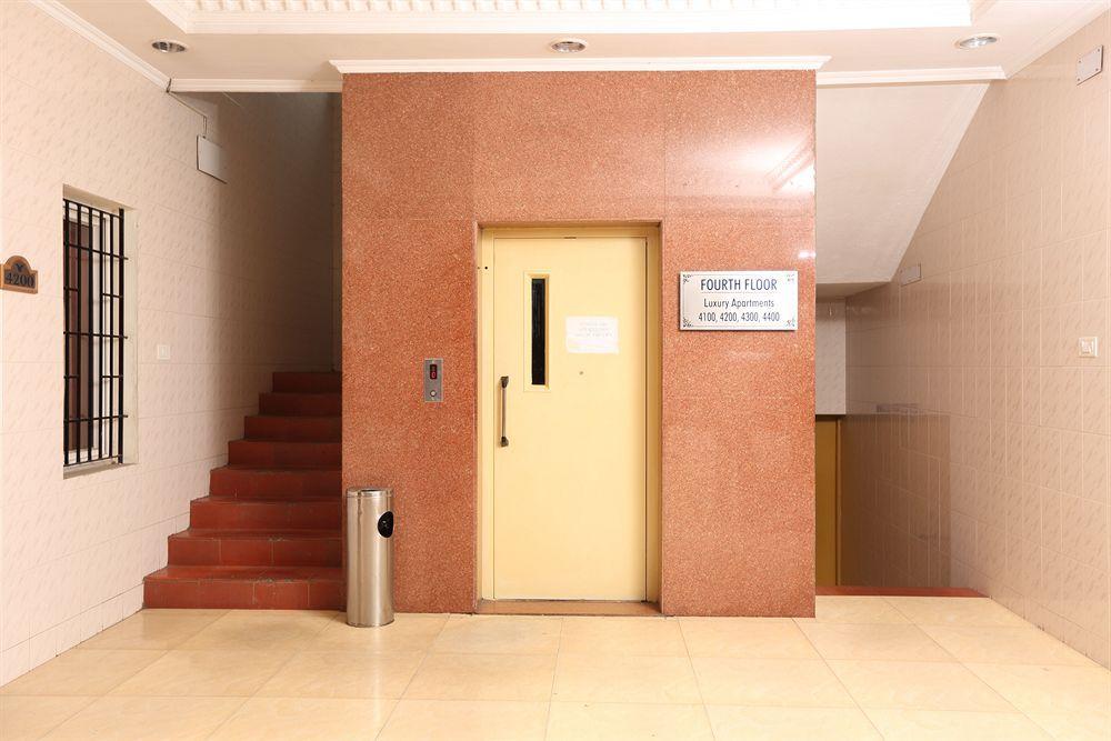 Capital O 66763 Blossoms Serviced Apartments Chennai Exterior foto